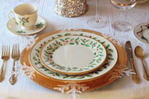 Catering świąteczny w Lubinie – jak zorganizować udane przyjęcie?